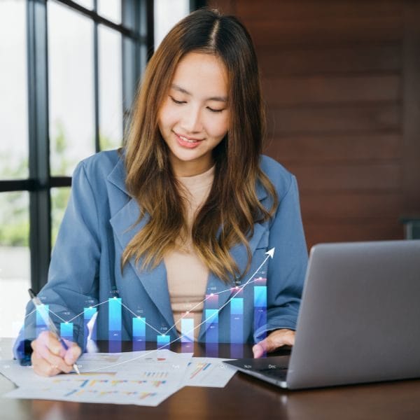 financial advisor working